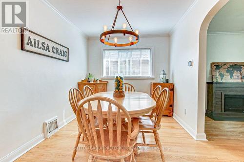 1354 Brydges Street, London, ON - Indoor Photo Showing Dining Room