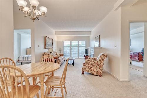 2075 Amherst Heights Drive|Unit #405, Burlington, ON - Indoor Photo Showing Dining Room