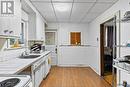 360 Rankin, Windsor, ON  - Indoor Photo Showing Kitchen 