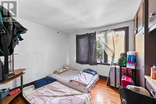 360 Rankin, Windsor, ON - Indoor Photo Showing Bedroom