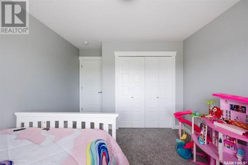 305 Butte Street, Pilot Butte, SK - Indoor Photo Showing Bedroom