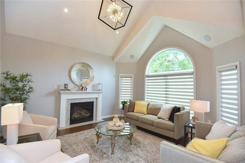2516 Nicklaus Court, Burlington, ON - Indoor Photo Showing Living Room With Fireplace