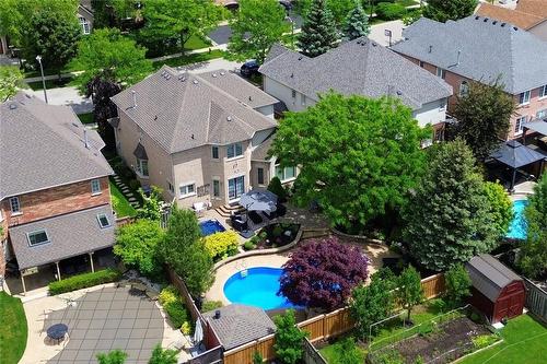2516 Nicklaus Court, Burlington, ON - Outdoor With In Ground Pool