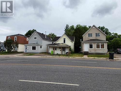 357 Bruce St, Sault Ste Marie, ON - Outdoor With Facade