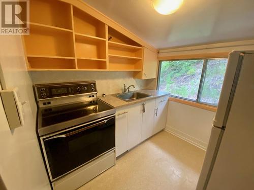 1505 Pine  Avenue, Trail, BC - Indoor Photo Showing Kitchen