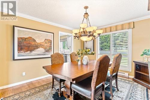 11, 13, 19 C Lane, Collingwood, ON - Indoor Photo Showing Dining Room