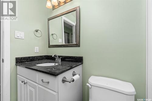 1013 Normandy Drive, Moose Jaw, SK - Indoor Photo Showing Bathroom