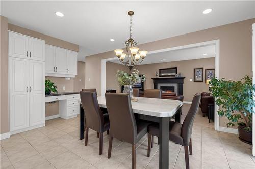 103 Dicenzo Drive, Hamilton, ON - Indoor Photo Showing Dining Room