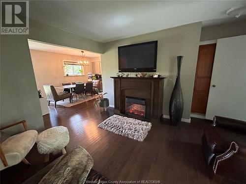 2120 Lesperance Avenue, Tecumseh, ON - Indoor Photo Showing Living Room With Fireplace