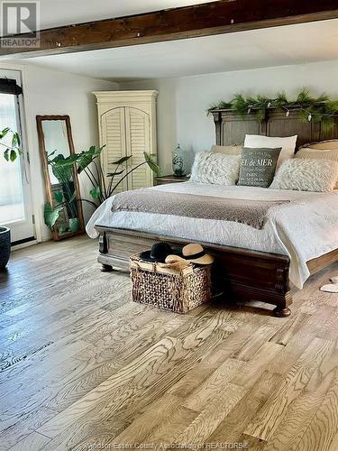 2120 Lesperance Avenue, Tecumseh, ON - Indoor Photo Showing Bedroom