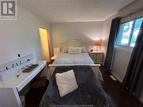 2120 Lesperance Avenue, Tecumseh, ON - Indoor Photo Showing Bedroom