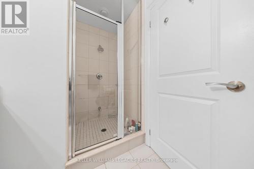 416 - 1 Bedford Road, Toronto, ON - Indoor Photo Showing Bathroom