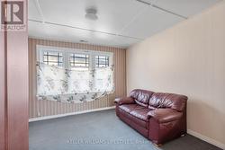 Unit 6 Sitting Room - 