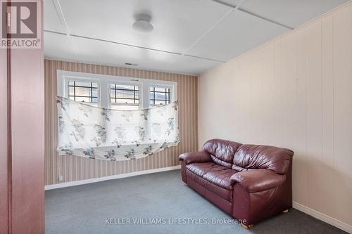 Unit 6 sitting room - 239 Hamilton Road, London, ON 