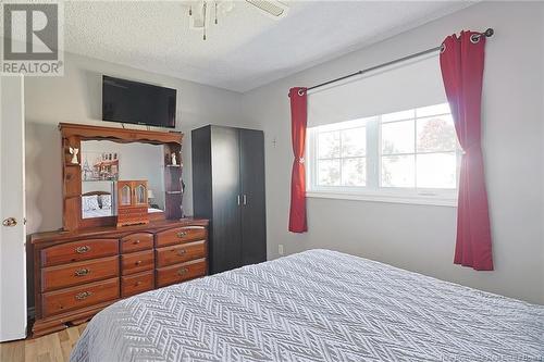 40 Matthews Court, Fredericton, NB - Indoor Photo Showing Bedroom