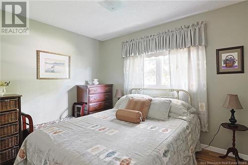 40 Matthews Court, Fredericton, NB - Indoor Photo Showing Bedroom