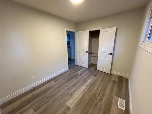 Den - 515 Queensdale Avenue E|Unit #Main, Hamilton, ON - Indoor Photo Showing Other Room