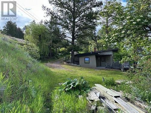 725 Lakeview  Road, Invermere, BC - Outdoor