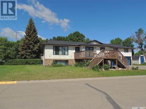 801 King Street, Estevan, SK - Outdoor