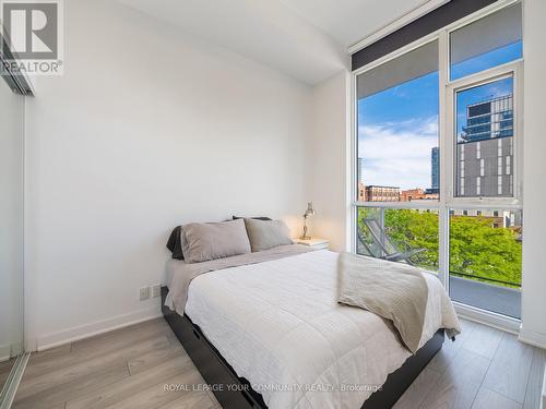 516 - 120 Parliament Street, Toronto (Moss Park), ON - Indoor Photo Showing Bedroom