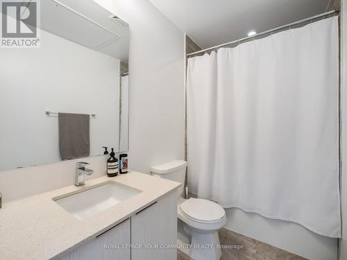 516 - 120 Parliament Street, Toronto (Moss Park), ON - Indoor Photo Showing Bathroom