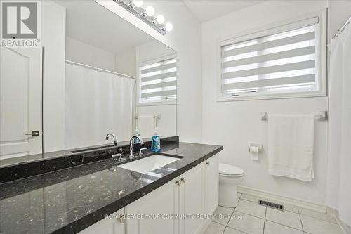 2172 Dawson Crescent, Innisfil, ON - Indoor Photo Showing Bathroom