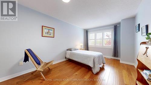 66 Auburn Lane, Clarington, ON - Indoor Photo Showing Bedroom