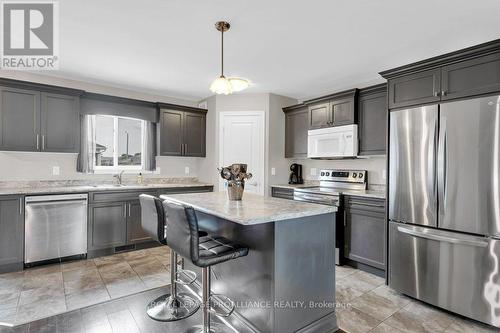 79 Sienna Avenue, Belleville, ON - Indoor Photo Showing Kitchen With Upgraded Kitchen