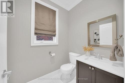 45 Woodgate Pines Drive, Vaughan, ON - Indoor Photo Showing Bathroom