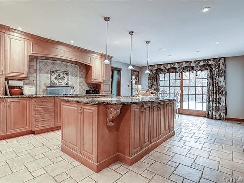 Kitchen - 10 Rue Du Sauvignon, Kirkland, QC - Indoor Photo Showing Kitchen