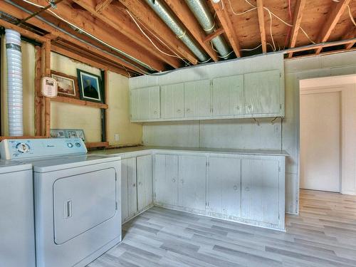 Laundry room - 911 Rue Du Relais, Saint-Jérôme, QC - Indoor Photo Showing Laundry Room