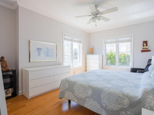 Chambre Ã  coucher principale - 1C-275 Rue Deslières, Saint-Bruno-De-Montarville, QC - Indoor Photo Showing Bedroom