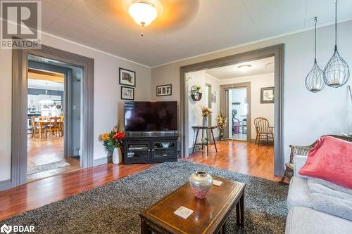 231 Mill Street, Stirling, ON - Indoor Photo Showing Living Room