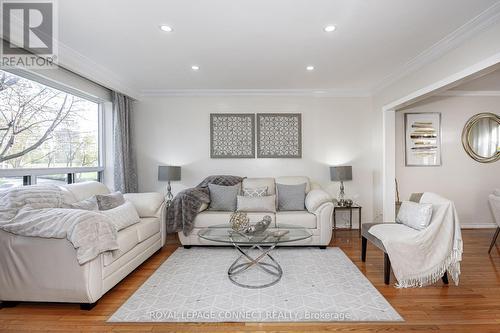 5 Ailsa Craig Court, Toronto, ON - Indoor Photo Showing Living Room