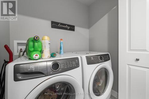29 Dewal Place, Belleville, ON - Indoor Photo Showing Laundry Room