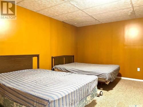 202 Gertrude Avenue, Canora, SK - Indoor Photo Showing Bedroom