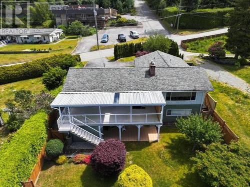 4145 Westview Ave, Powell River, BC - Outdoor With Deck Patio Veranda