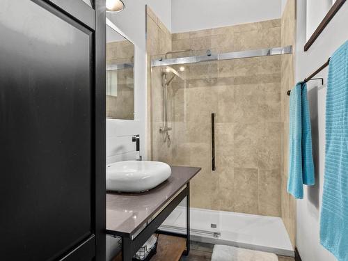 2418 Fairways Drive, Sun Peaks, BC - Indoor Photo Showing Bathroom