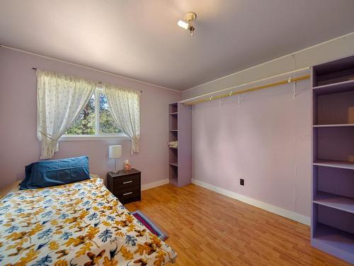 2635 Kinvig Street, Merritt, BC - Indoor Photo Showing Bedroom