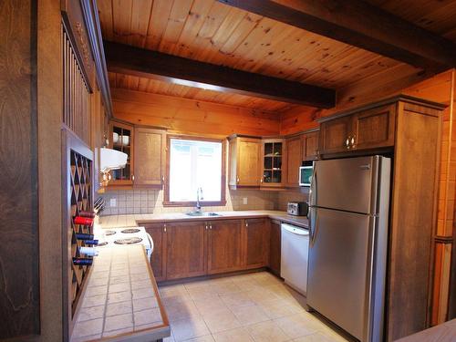 Cuisine - 230 Rue Du Sommet, Entrelacs, QC - Indoor Photo Showing Kitchen