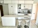 3306 - 88 Harbour Street, Toronto (Waterfront Communities), ON  - Indoor Photo Showing Kitchen 