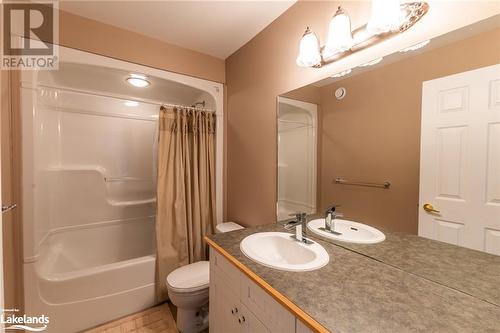 26 Port Vernon Lane, Huntsville, ON - Indoor Photo Showing Bathroom