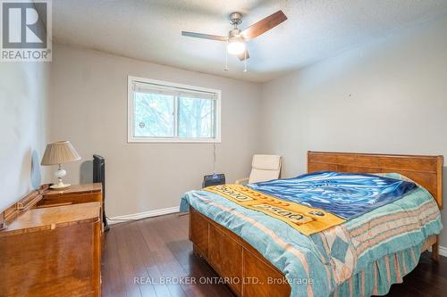 3018 Tours Road, Mississauga, ON - Indoor Photo Showing Bedroom