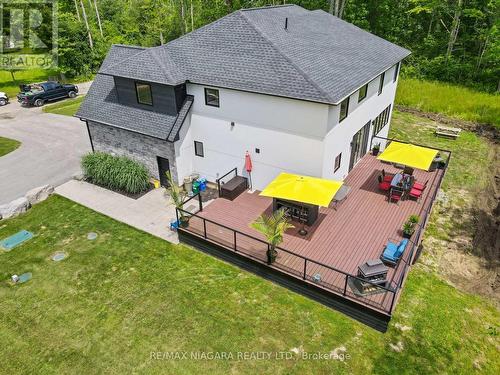 1563 Kingston Road, Fort Erie, ON - Outdoor With Deck Patio Veranda
