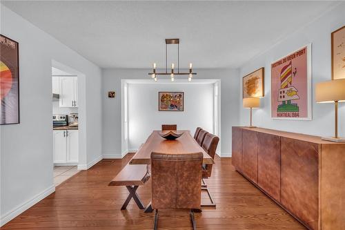 42 Caledonia Drive, Caledonia, ON - Indoor Photo Showing Dining Room