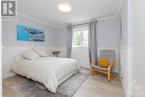 Incredibly spacious bedrooms - 87 Ida Street S, Arnprior, ON - Indoor Photo Showing Bedroom