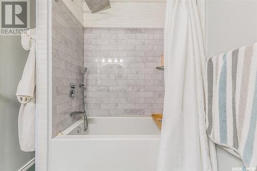 668 Goderich Street, Bethune, SK - Indoor Photo Showing Bathroom