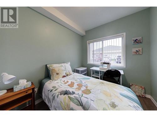 920 Saskatoon Road Unit# 116, Kelowna, BC - Indoor Photo Showing Bedroom