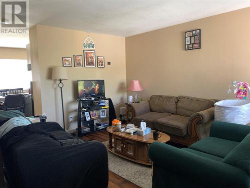 1716 Willowbrook Crescent Unit# 228, Dawson Creek, BC - Indoor Photo Showing Living Room