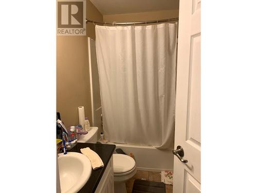 1716 Willowbrook Crescent Unit# 228, Dawson Creek, BC - Indoor Photo Showing Bathroom